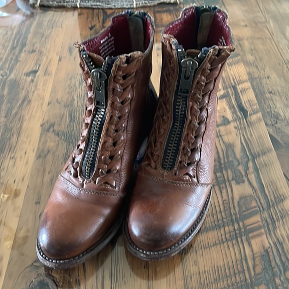 FREEBIRD WALES BOOTS SIZE 6 - Picture 2 of 10